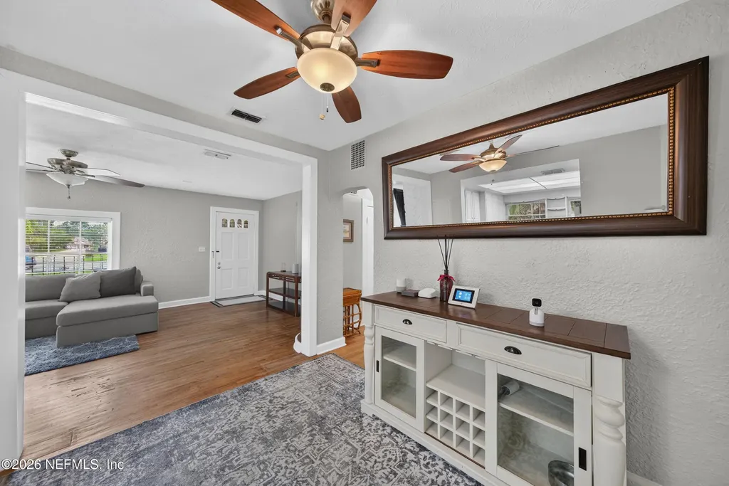 2735 Parental Home Road Jacksonville FL 32216