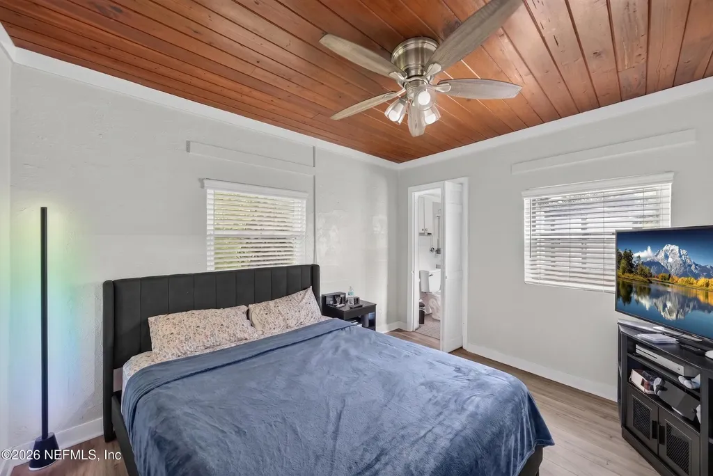 2735 Parental Home Road Jacksonville FL 32216