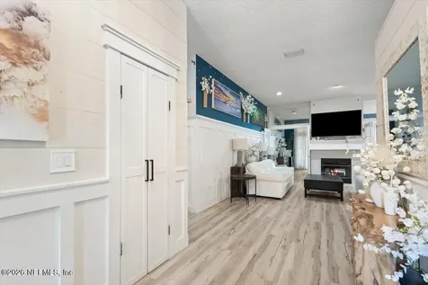 2118 Birch Bark Court E Jacksonville FL 32246