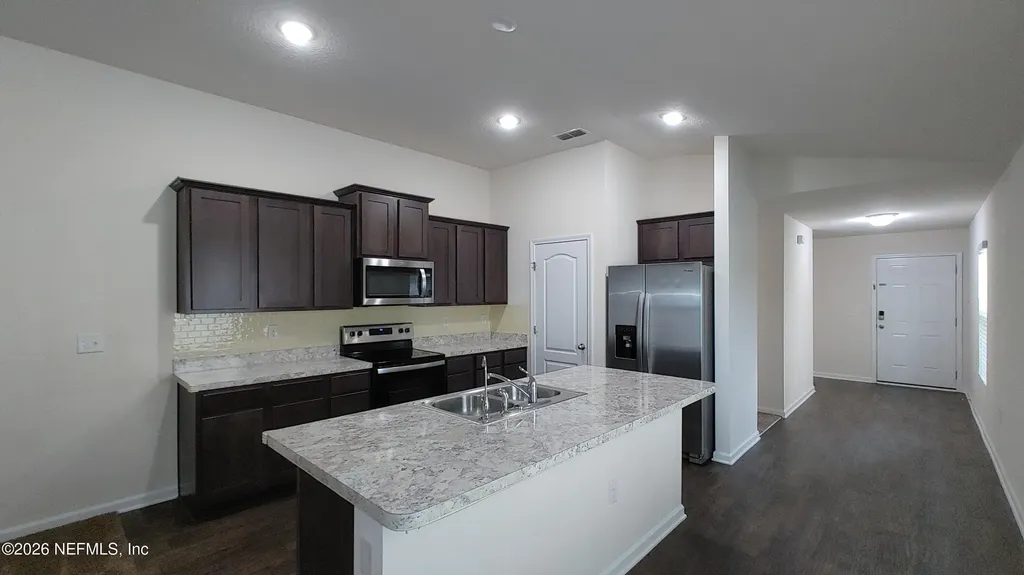 8324 Meadow Walk Lane Jacksonville FL 32256