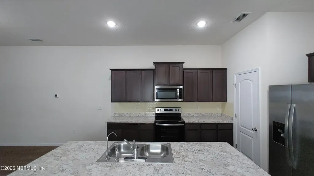 8324 Meadow Walk Lane Jacksonville FL 32256