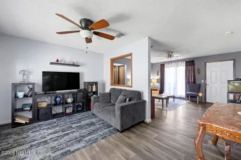 6247 Cranberry Lane E Jacksonville FL 32244