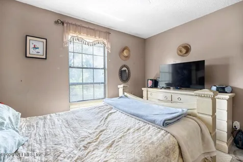 6247 Cranberry Lane E Jacksonville FL 32244