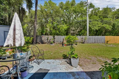 6247 Cranberry Lane E Jacksonville FL 32244