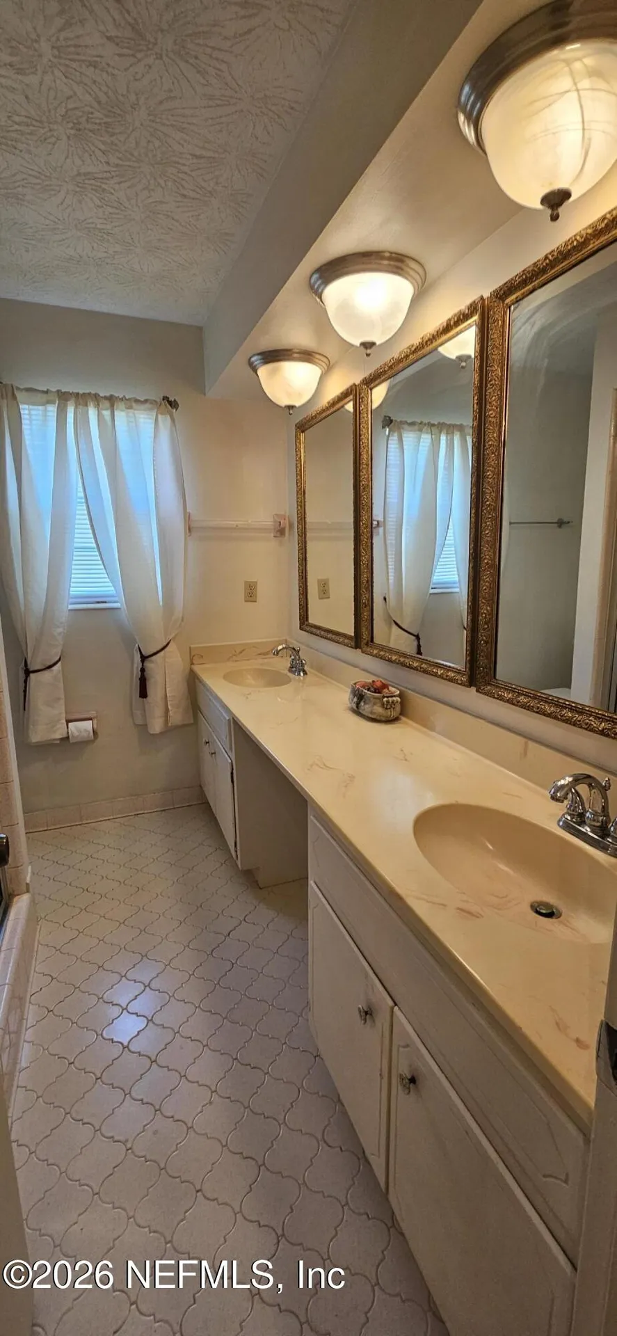 3839 Fernglen Drive Jacksonville FL 32277