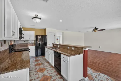 2282 Justin Lake Drive Jacksonville FL 32221