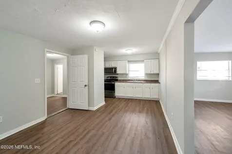 1586 W 36th Street Jacksonville FL 32209