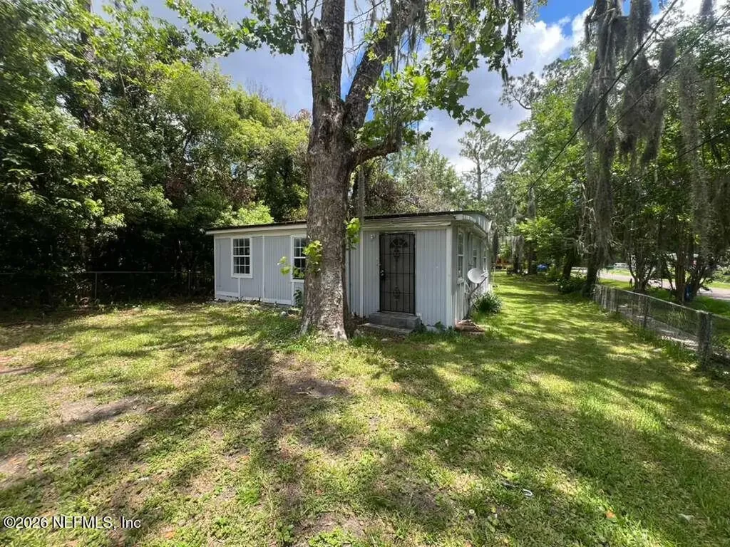 8903 Washington Avenue Jacksonville FL 32208