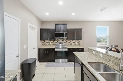 3130 Hidden Meadows Court Green Cove Springs FL 32043
