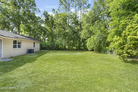 111 Elm Avenue Palatka FL 32177