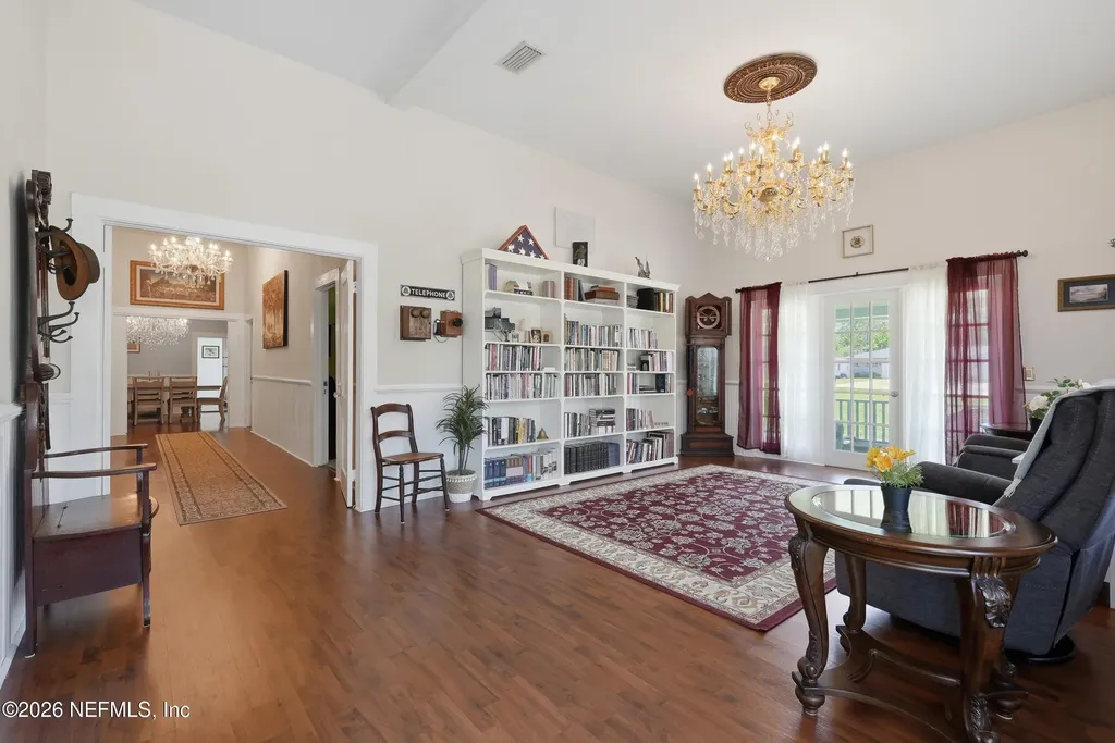 325 S Lake Avenue Lake Butler FL 32064