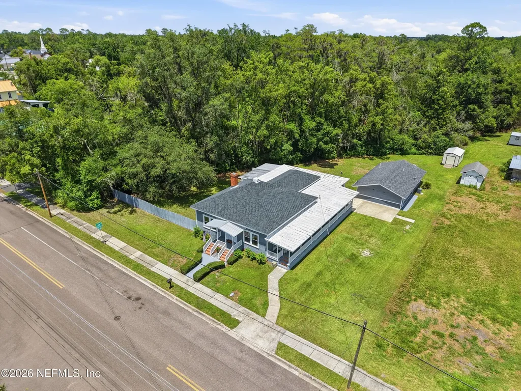 325 S Lake Avenue Lake Butler FL 32064