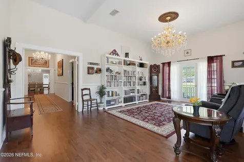 325 S Lake Avenue Lake Butler FL 32064