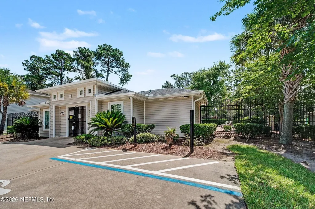 1777 Biscayne Bay Circle Jacksonville FL 32218