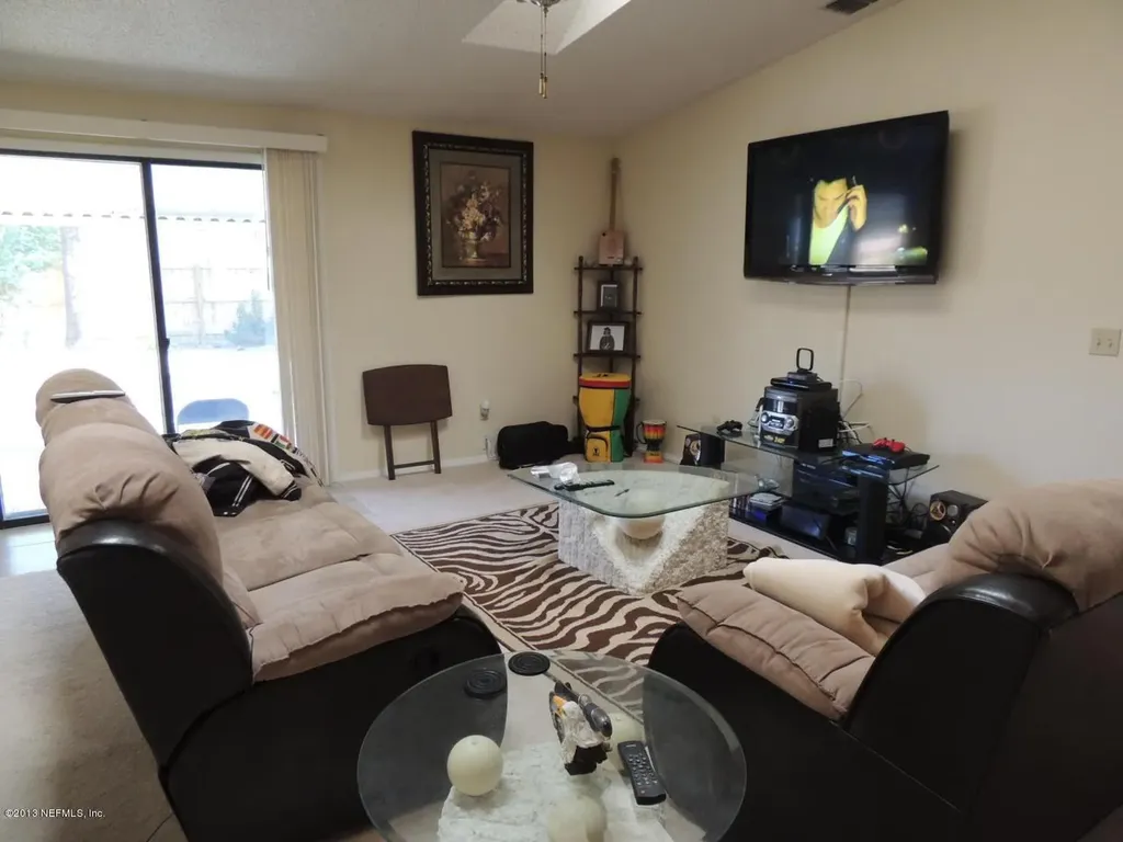 8055 Creedmoor Drive Jacksonville FL 32244