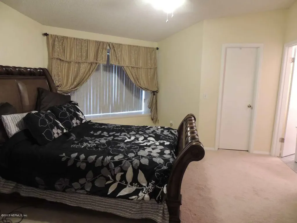 8055 Creedmoor Drive Jacksonville FL 32244