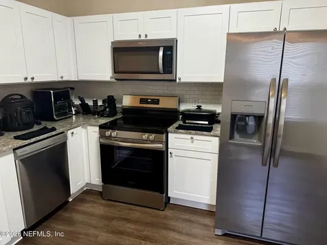 7946 Melvin Road Jacksonville FL 32210