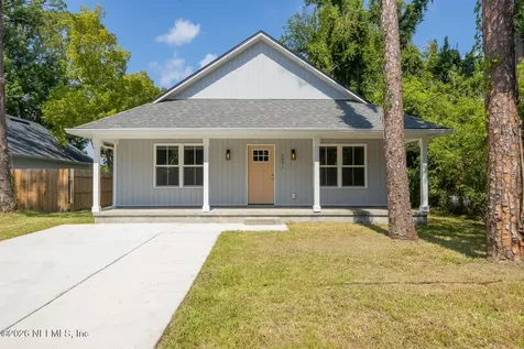 2891 N 8th Street St. Augustine FL 32084