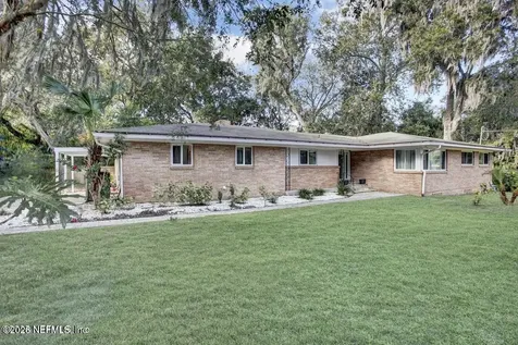 1542 Cellar Circle Jacksonville FL 32225
