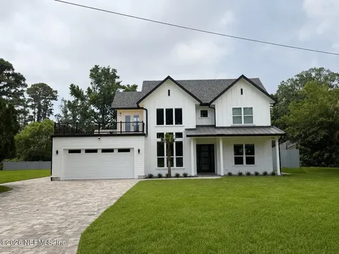 9110 Woodsman Cove Lane Jacksonville FL 32226