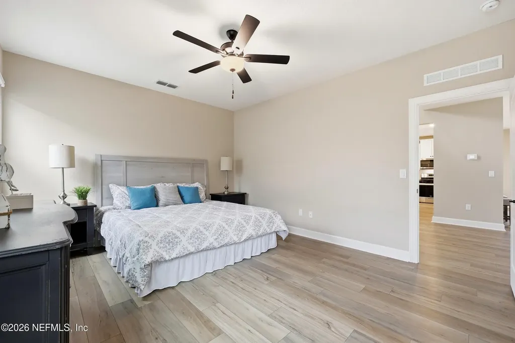 3978 Gareys Ferry Way Middleburg FL 32068
