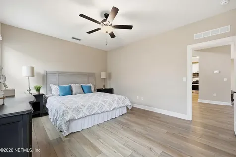3978 Gareys Ferry Way Middleburg FL 32068