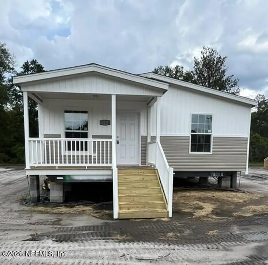 27418 W Third Avenue Hilliard FL 32046