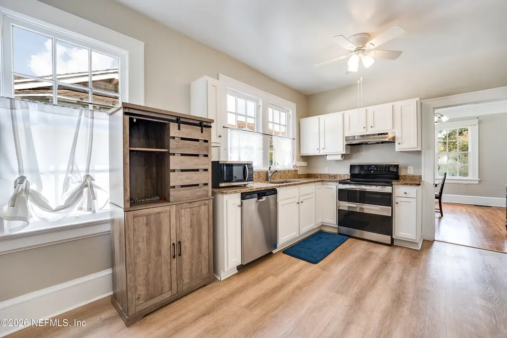 2568 Herschel Street Jacksonville FL 32204