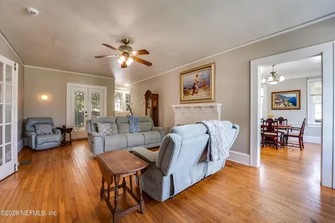 2568 Herschel Street Jacksonville FL 32204