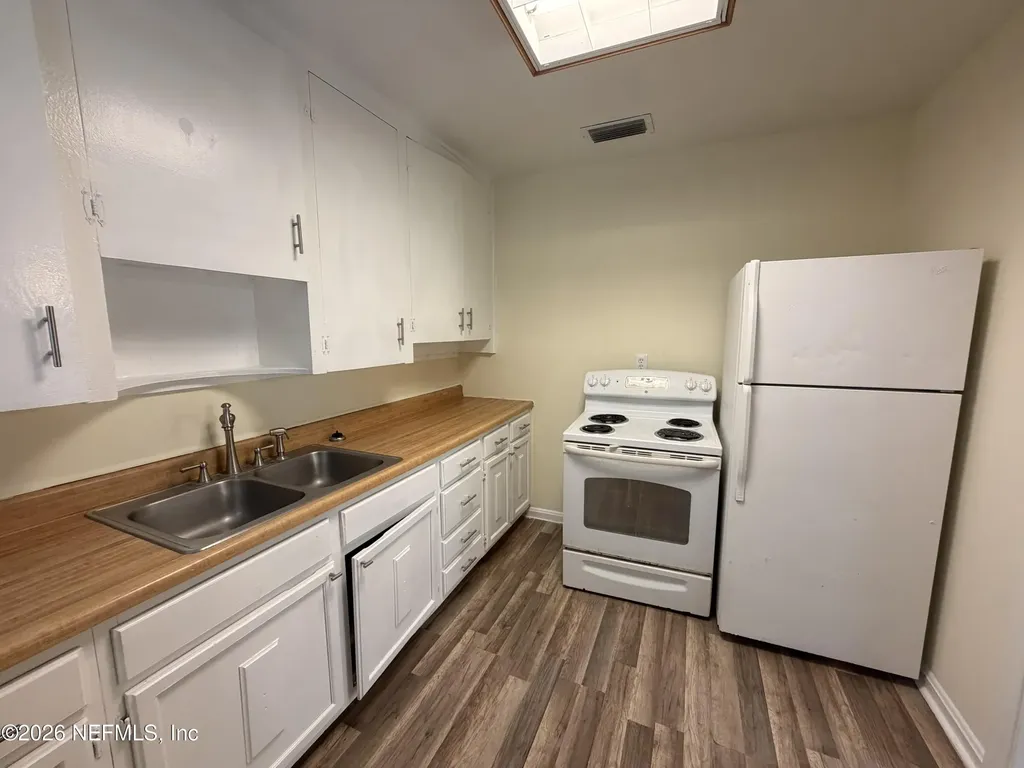 5135 Astral Street Jacksonville FL 32205
