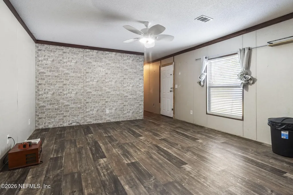 9625 Light Avenue Hastings FL 32145