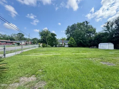 805 St Clair Street Jacksonville FL 32254