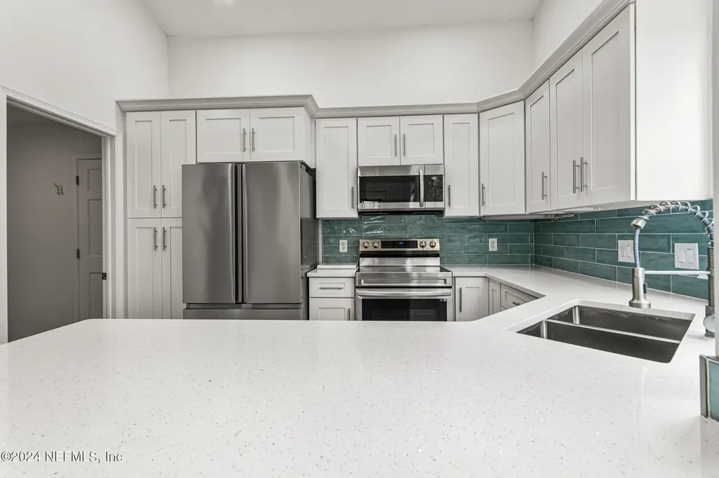 8621 Goodbys Trace Drive Jacksonville FL 32217