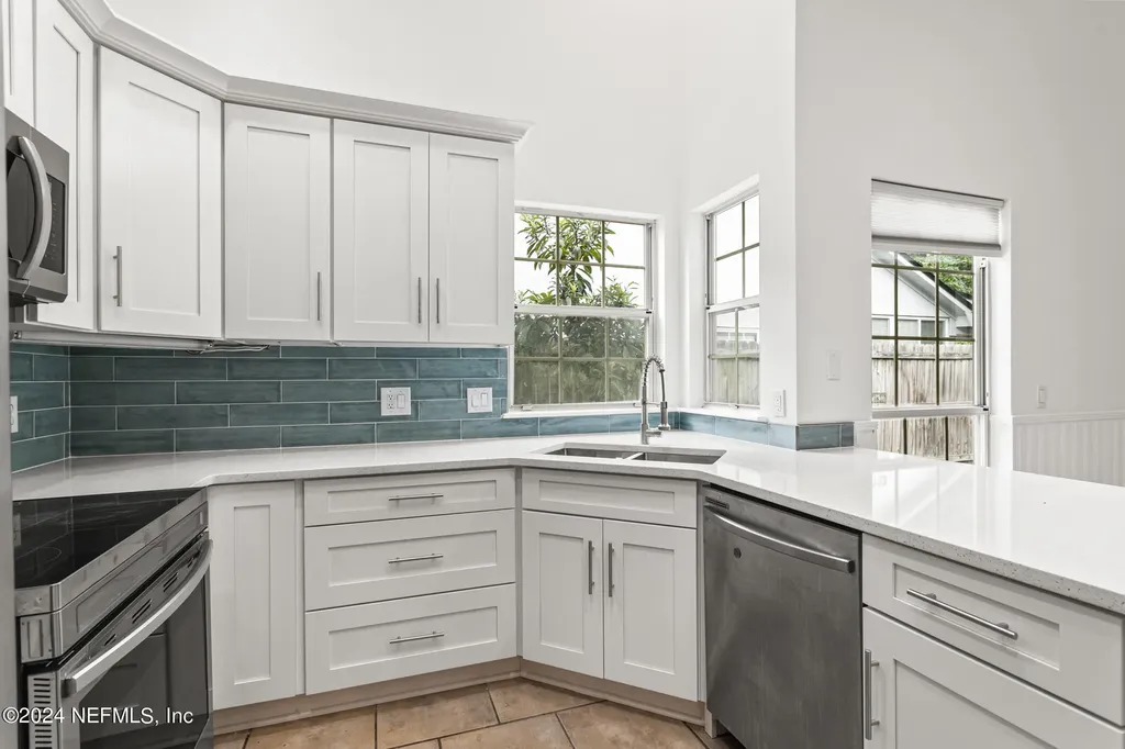 8621 Goodbys Trace Drive Jacksonville FL 32217
