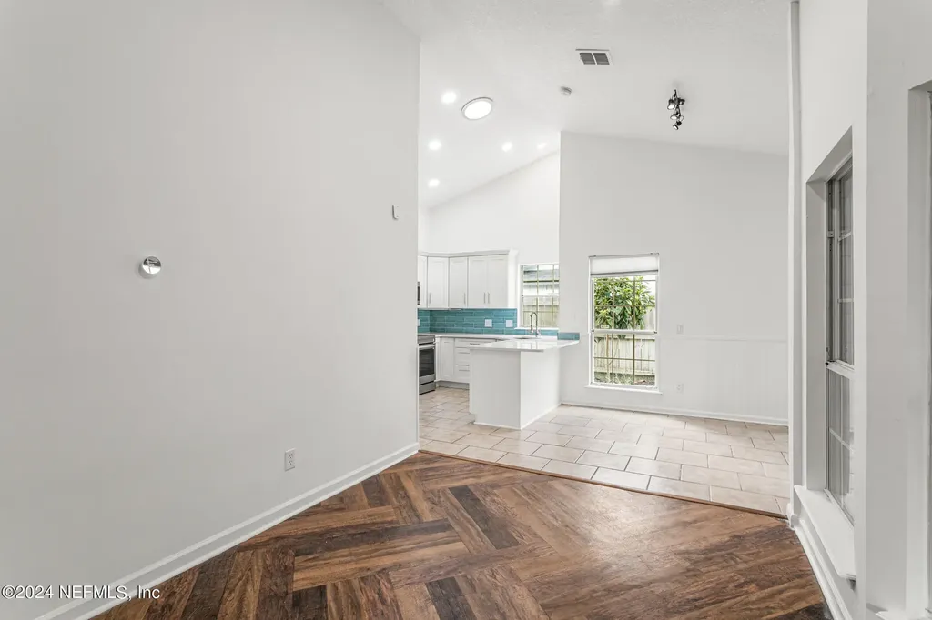 8621 Goodbys Trace Drive Jacksonville FL 32217