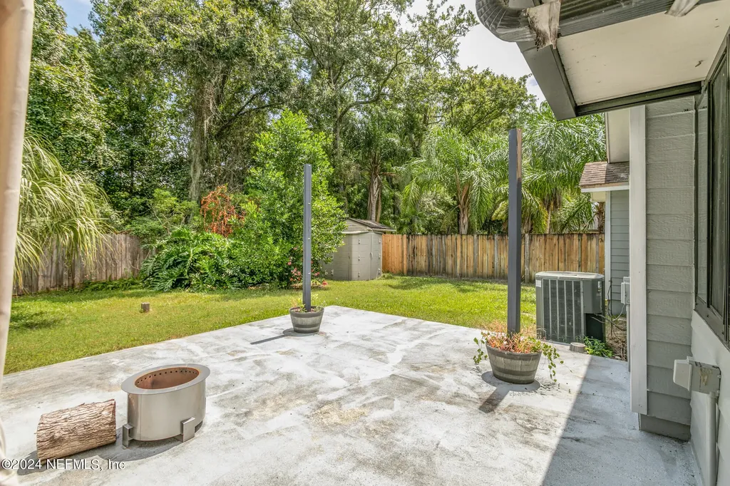 8621 Goodbys Trace Drive Jacksonville FL 32217