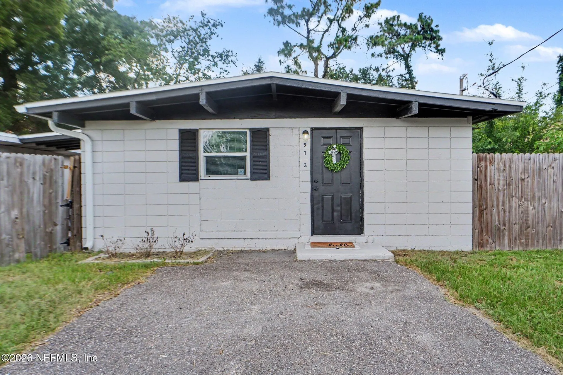 913 Depaul Drive Jacksonville FL 32218