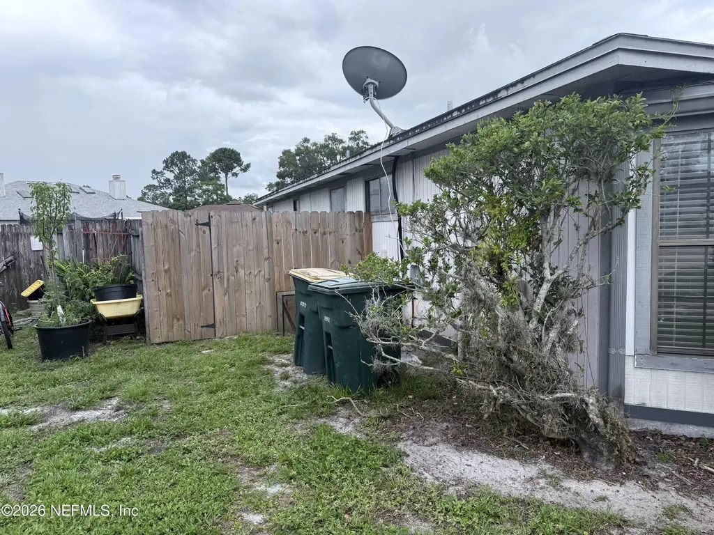 2288 Ironstone Drive E Jacksonville FL 32246