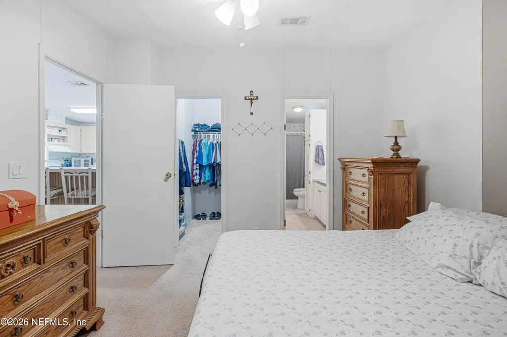 8689 Alexa Lane Jacksonville FL 32220