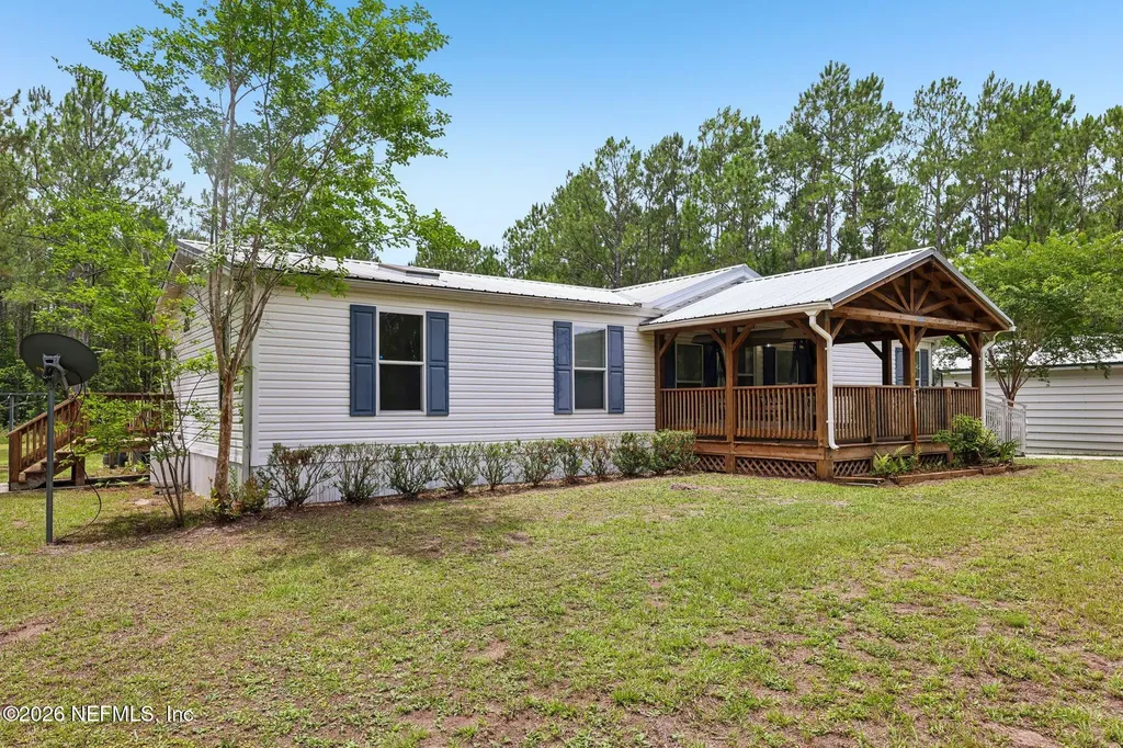 341 Volusian Forest Trail Pierson FL 32180
