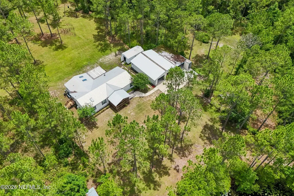 341 Volusian Forest Trail Pierson FL 32180