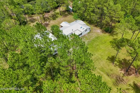 341 Volusian Forest Trail Pierson FL 32180