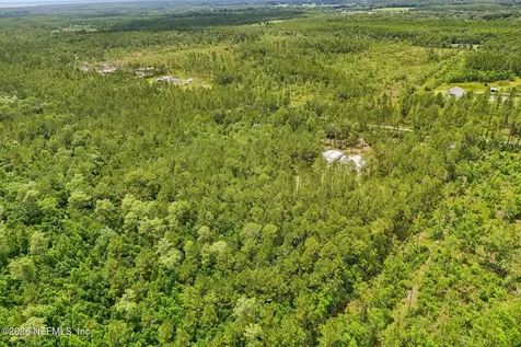 341 Volusian Forest Trail Pierson FL 32180