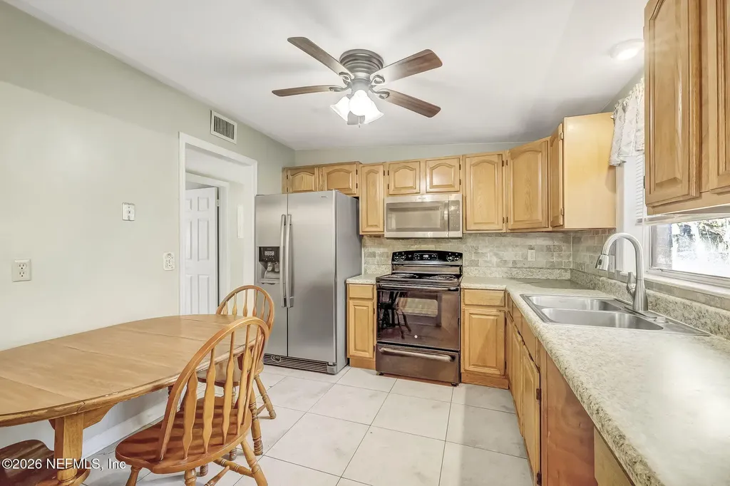 3223 Victoria Park Road Jacksonville FL 32216