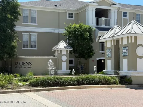 8290 Gate Parkway W Jacksonville FL 32216