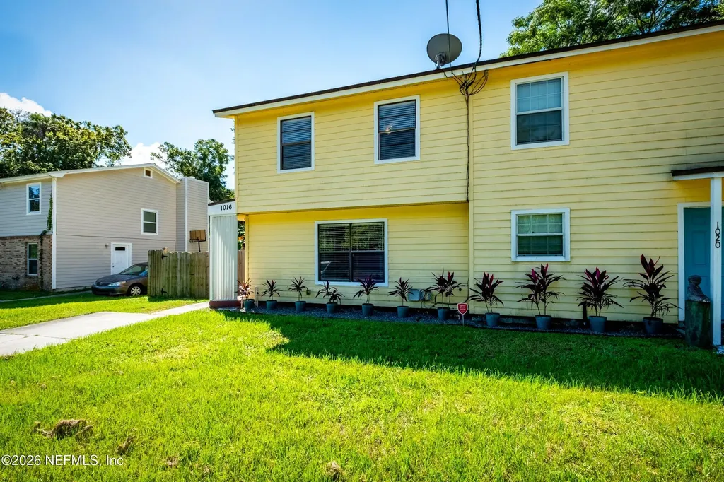 1016 Assisi Lane Jacksonville FL 32233