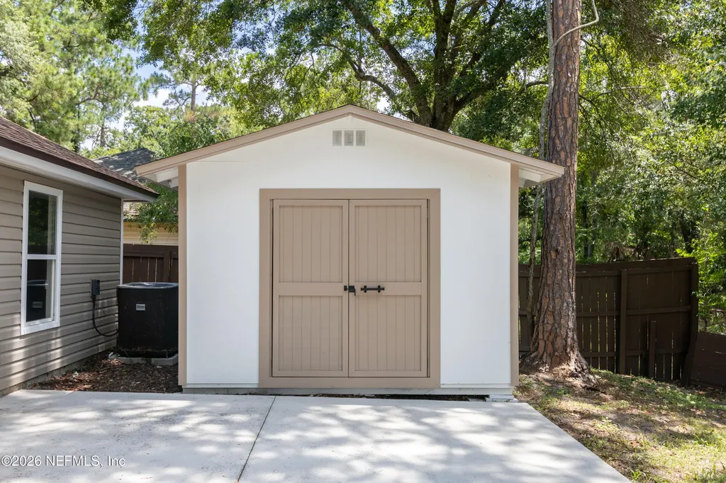9711 Bayou Bluff Drive Jacksonville FL 32257