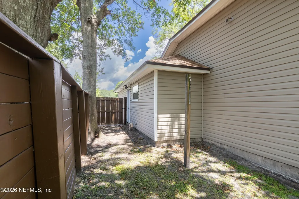 9711 Bayou Bluff Drive Jacksonville FL 32257