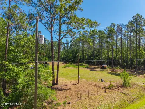 4310 Susan Street Hastings FL 32145