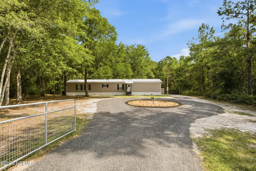 4766 Acacia Street Middleburg FL 32068